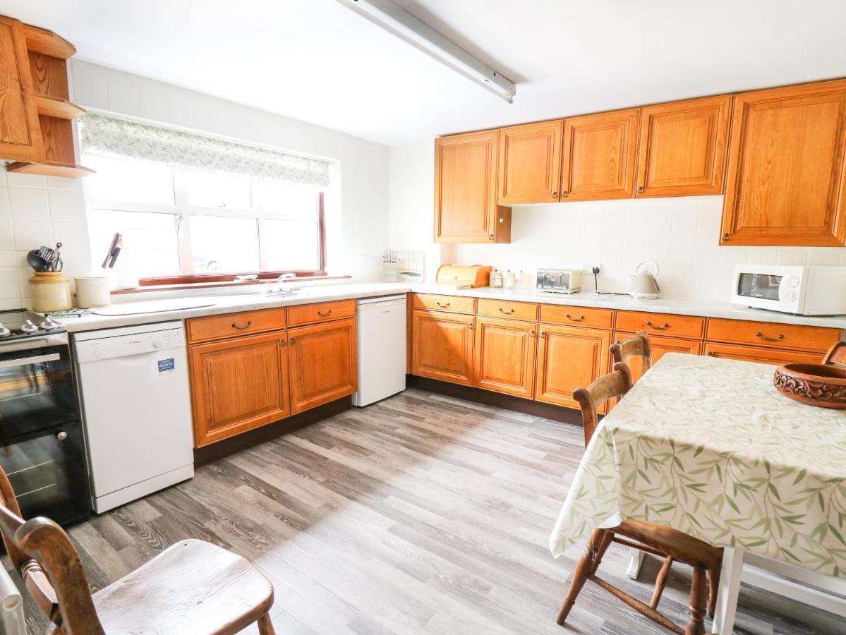 Holly Farm Cottage Newbridge on Wye エクステリア 写真