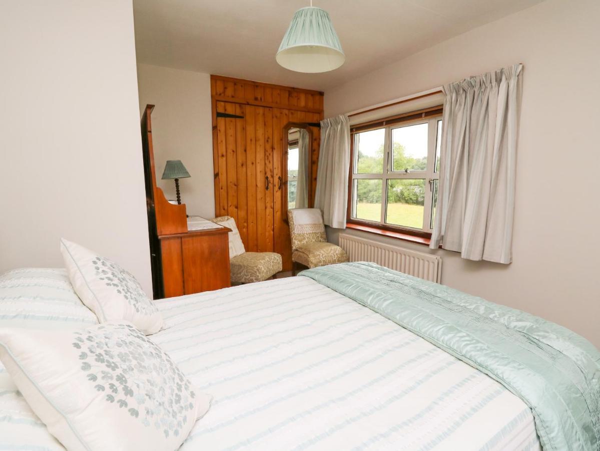 Holly Farm Cottage Newbridge on Wye エクステリア 写真