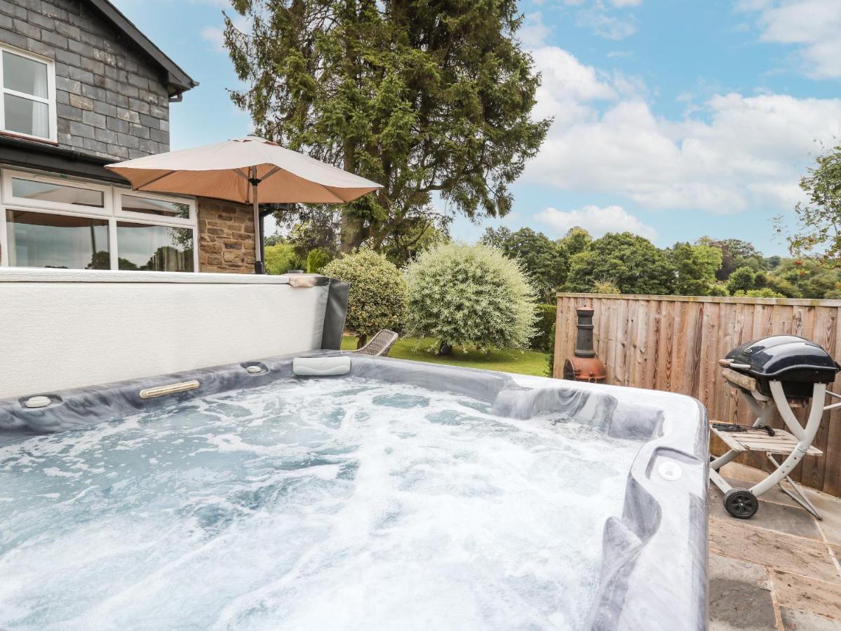 Holly Farm Cottage Newbridge on Wye エクステリア 写真