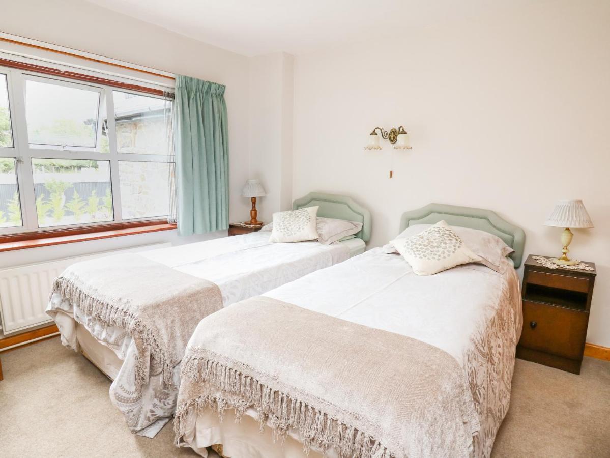 Holly Farm Cottage Newbridge on Wye エクステリア 写真