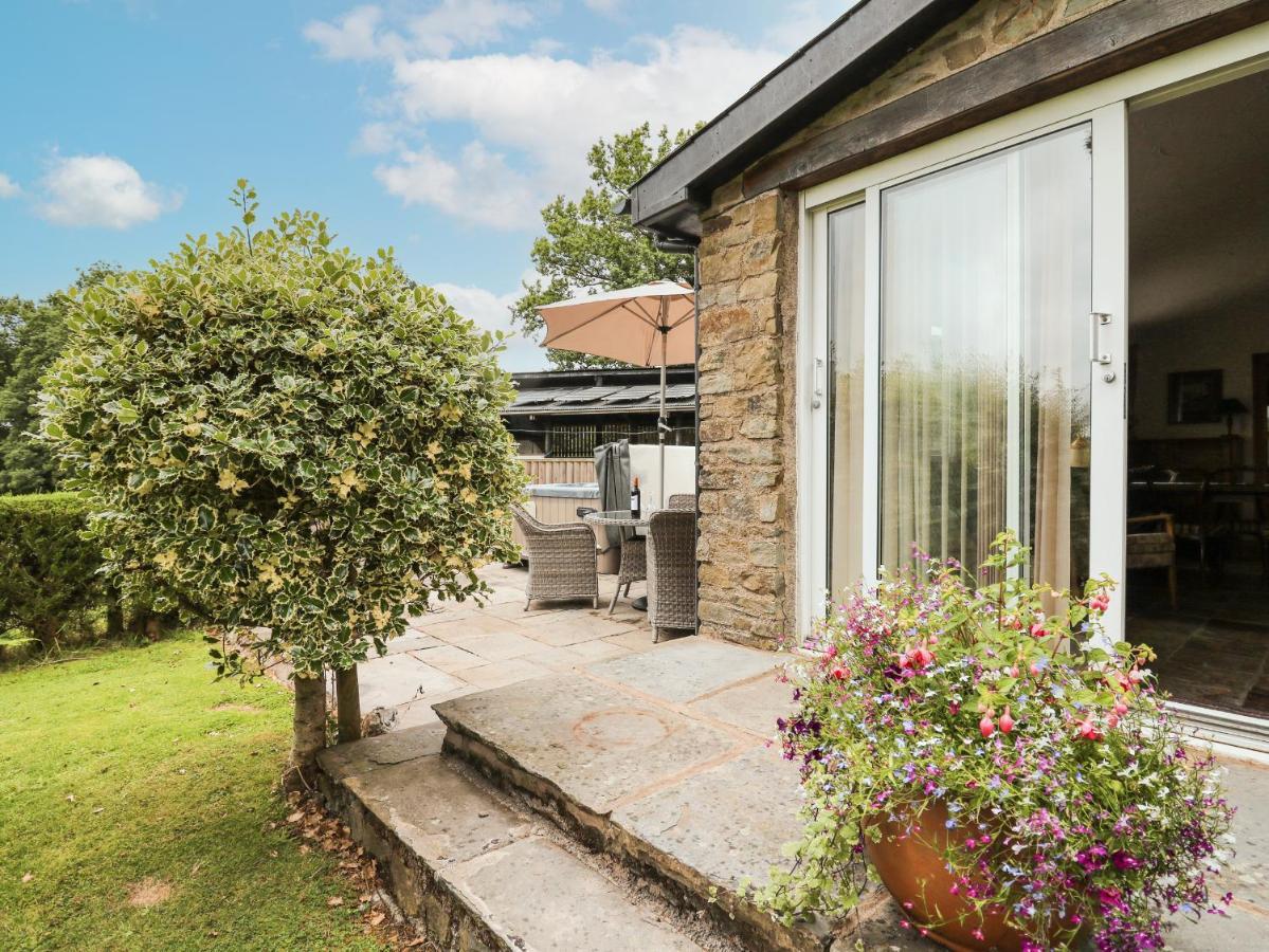 Holly Farm Cottage Newbridge on Wye エクステリア 写真